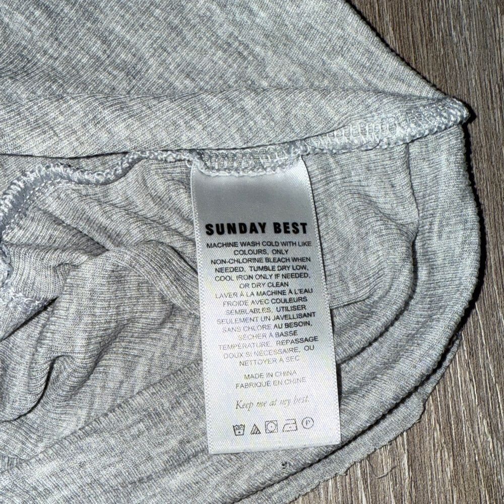 Sunday Best Heather Gray Ribbed Crop Top - Picture 3 of 3